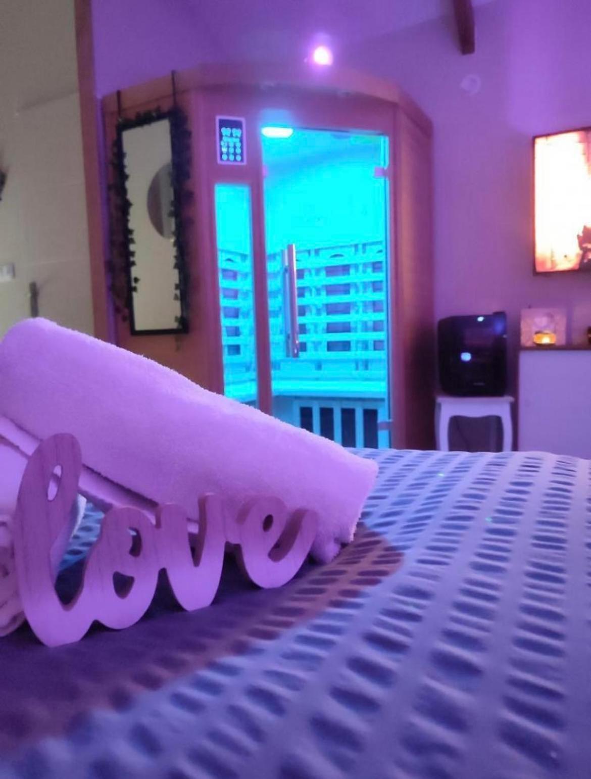 Bed and Breakfast Le Cocoon D'Emy Louvetot Esterno foto